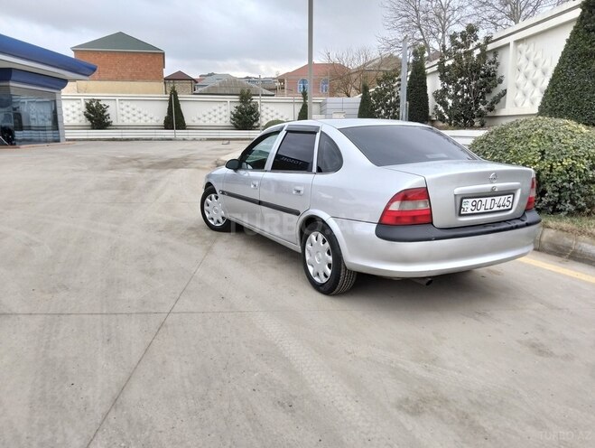 Opel Vectra 1998, 350,000 km - 1.8 l - Bakı