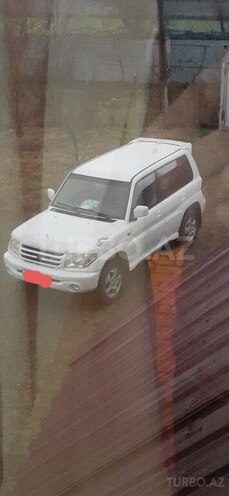 Mitsubishi Pajero io 2000, 250,000 km - 2.0 л - Oğuz