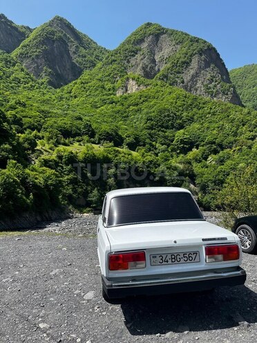 LADA (VAZ) 2107 2007, 44,000 km - 1.6 l - Qax