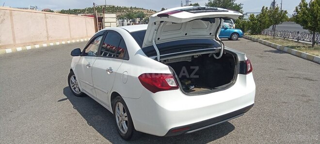 Changan  2014, 176,000 km - 1.5 l - Naxçıvan