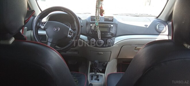 Changan  2014, 176,000 km - 1.5 l - Naxçıvan