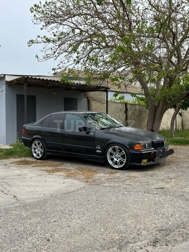 BMW 320 1998, 300,000 km - 2.0 l - Xırdalan