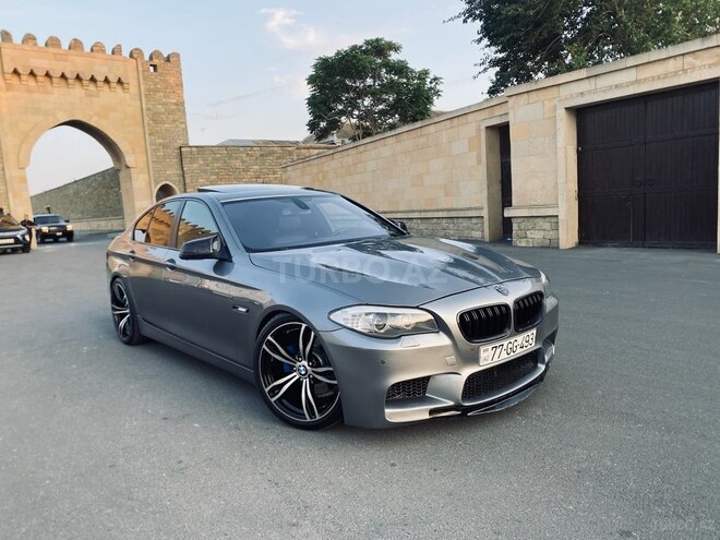 BMW 528-2