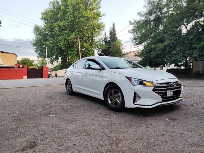 Hyundai Elantra 2020, 148,060 km - 2.0 l - Bərdə
