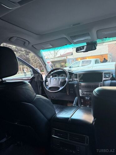Lexus LX 570-6