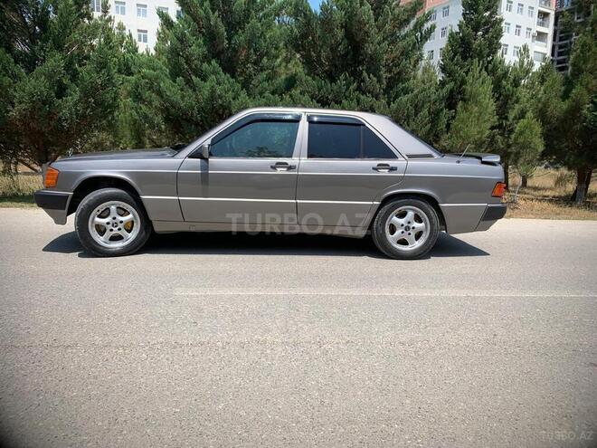 Mercedes 190 1990, 253,463 km - 2.0 l - Bakı