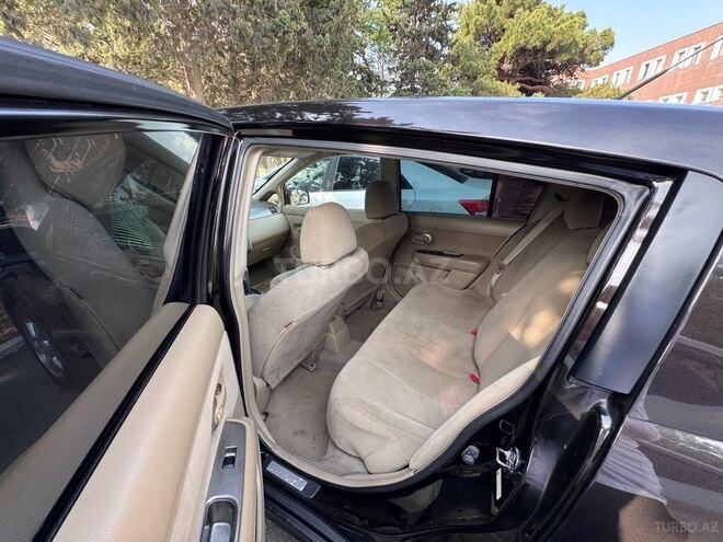 Nissan Tiida 2011, 185,000 km - 1.8 л - Bakı