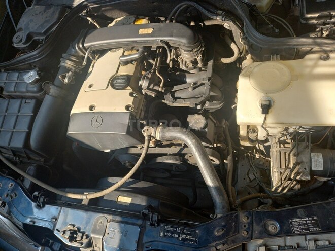 Mercedes C 200 1998, 260,000 km - 2.0 л - Zaqatala