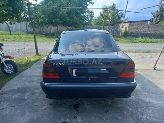 Mercedes C 200 1998, 260,000 km - 2.0 л - Zaqatala