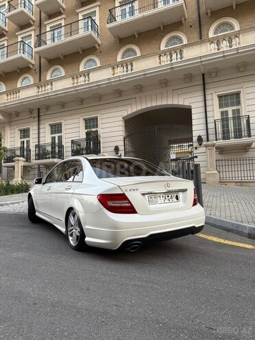 Mercedes C 250 2013, 169,000 km - 1.8 л - Bakı
