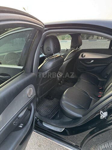 Mercedes E 220 d 2017, 240,000 km - 2.0 л - Bakı