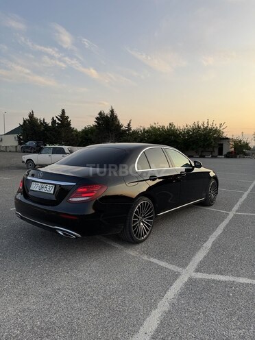 Mercedes E 220 d 2017, 240,000 km - 2.0 л - Bakı