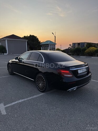 Mercedes E 220 d 2017, 240,000 km - 2.0 л - Bakı