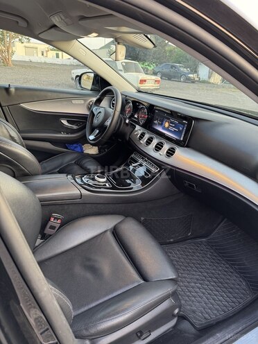 Mercedes E 220 d 2017, 240,000 km - 2.0 л - Bakı