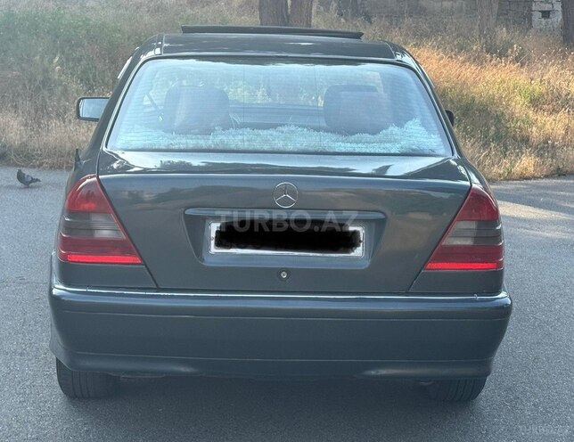 Mercedes C 180 1995, 256,666 km - 1.8 l - Bakı