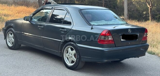 Mercedes C 180 1995, 256,666 km - 1.8 l - Bakı