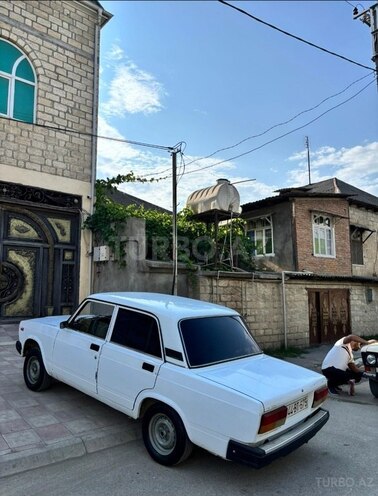 LADA (VAZ) 2107 2007, 95,000 km - 1.6 l - Yevlax