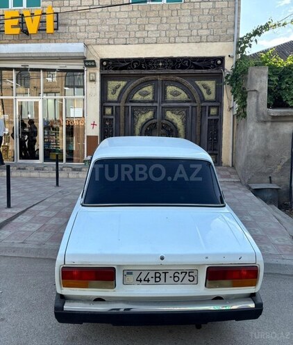 LADA (VAZ) 2107 2007, 95,000 km - 1.6 l - Yevlax