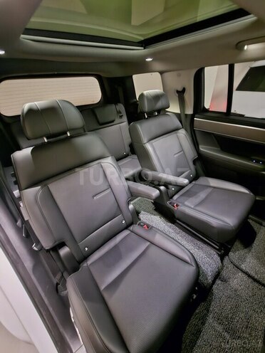 Hyundai Santa Fe-13