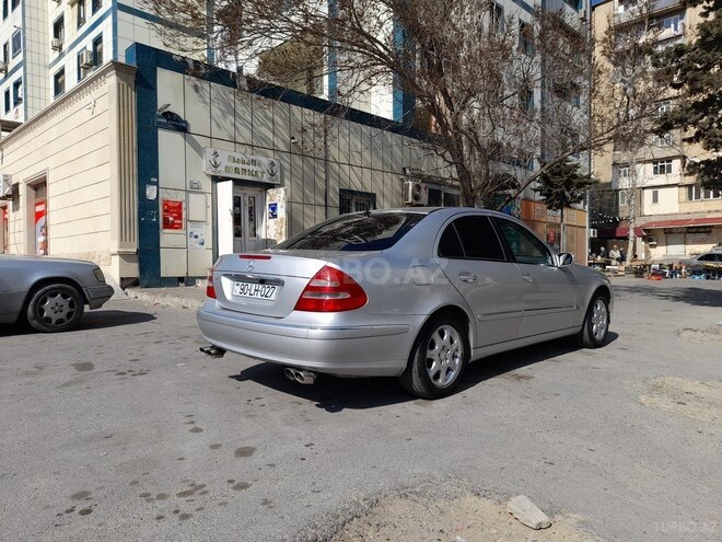 Mercedes E 320 2002, 300,000 km - 3.2 l - Bakı