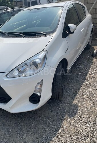 Toyota Aqua 2017, 75,000 km - 1.5 l - Bakı