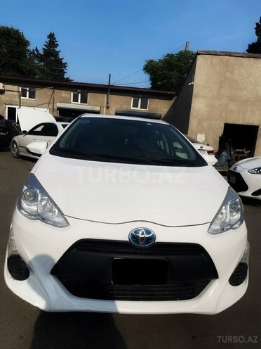 Toyota Aqua 2017, 75,000 km - 1.5 l - Bakı
