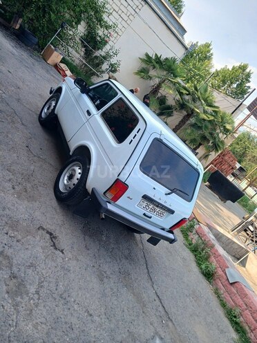 LADA (VAZ) Niva 2015, 132,241 km - 1.7 l - Qazax