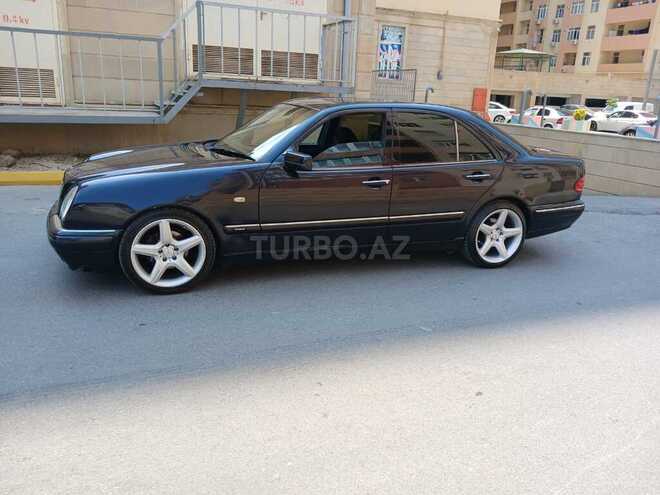 Mercedes E 240 1998, 228,000 km - 2.4 l - Bakı