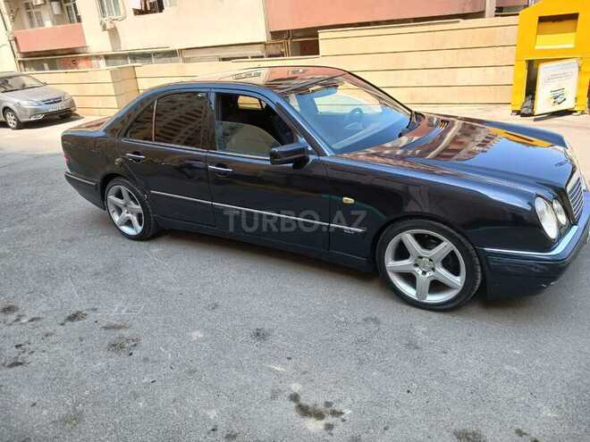 Mercedes E 240 1998, 228,000 km - 2.4 l - Bakı