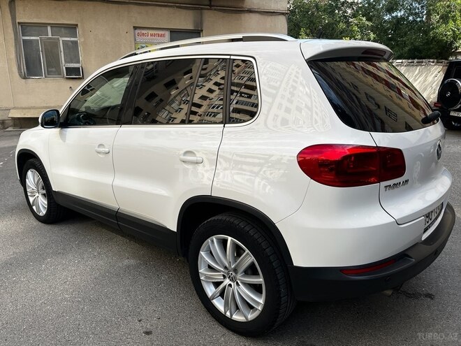 Volkswagen Tiguan-5