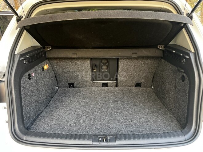 Volkswagen Tiguan-13