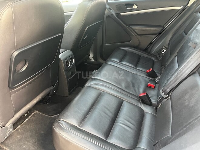 Volkswagen Tiguan-14