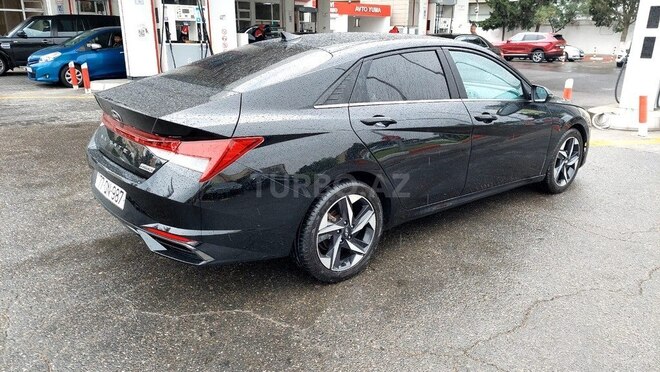 Hyundai Elantra 2022, 75,639 km - 2.0 л - Bakı