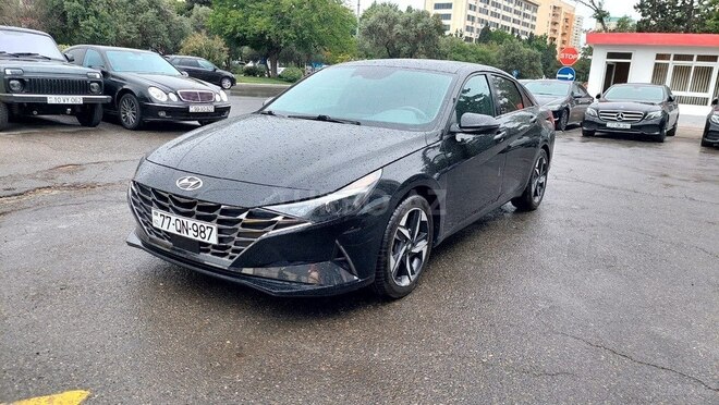 Hyundai Elantra 2022, 75,639 km - 2.0 л - Bakı