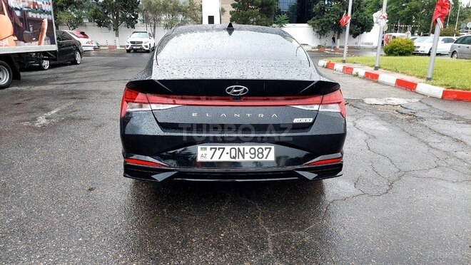 Hyundai Elantra 2022, 75,639 km - 2.0 л - Bakı