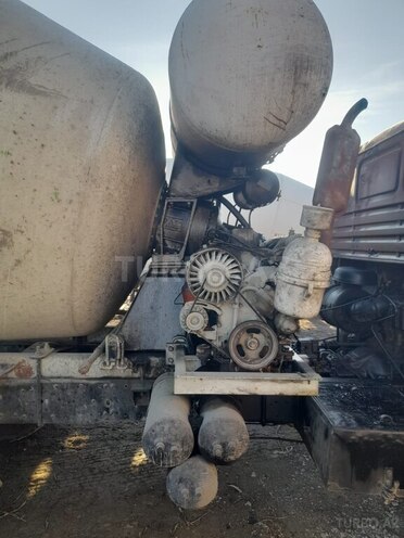 KamAz 55111 1989, 180,000 km - 11.0 l - Qazax