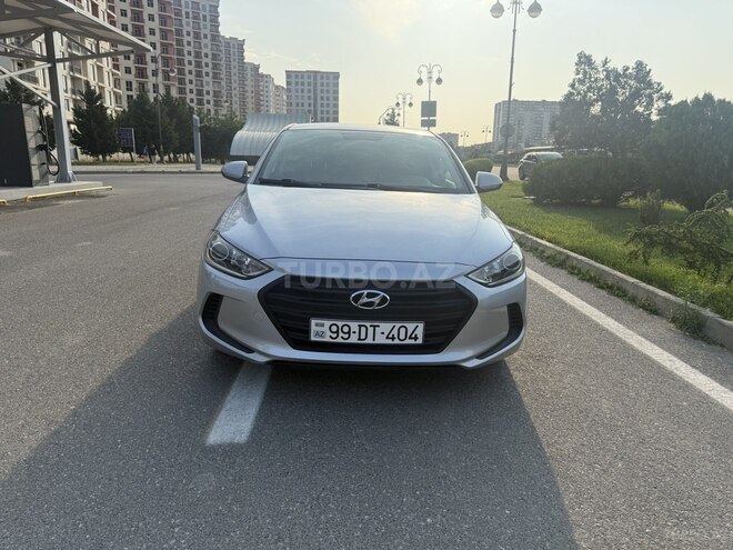 Hyundai Elantra 2017, 111,045 km - 2.0 л - Bakı