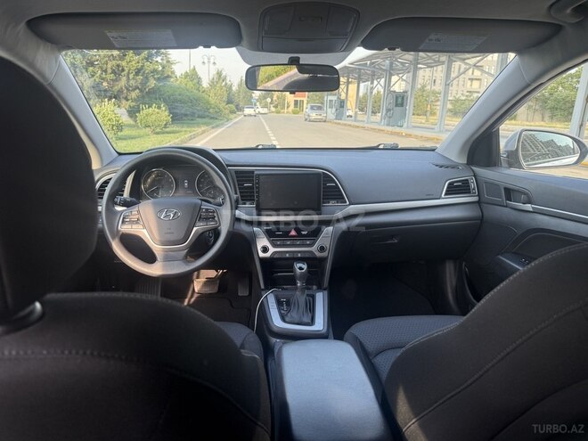 Hyundai Elantra 2017, 111,045 km - 2.0 л - Bakı