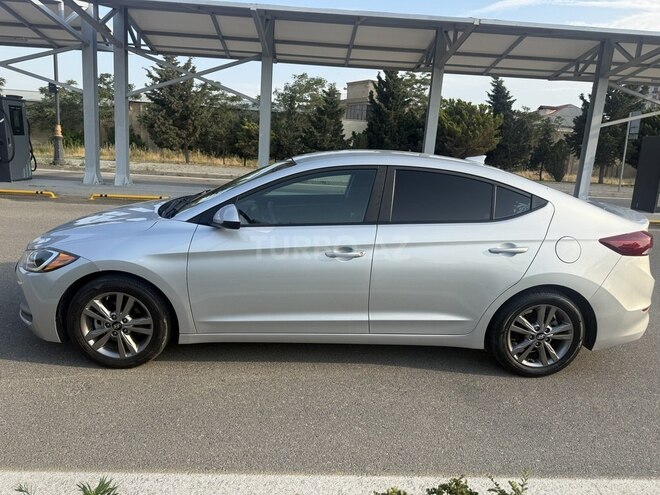 Hyundai Elantra 2017, 111,045 km - 2.0 л - Bakı