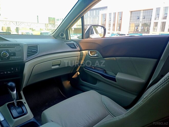 Honda Civic 2012, 257,420 km - 1.5 л - Bakı