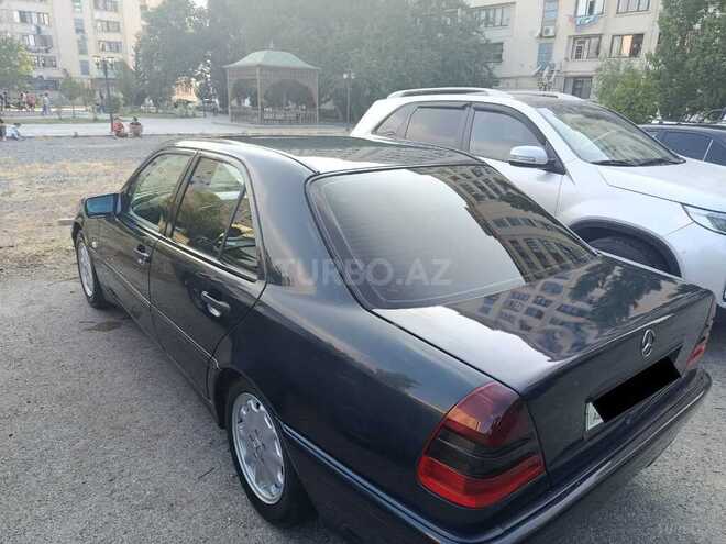 Mercedes C 230 2000, 295,000 km - 2.3 л - Bakı