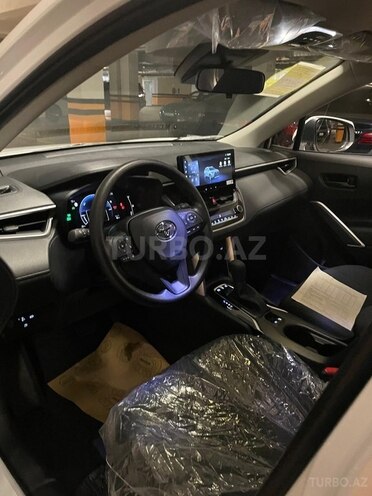 Toyota Corolla Cross 2025, 0 km - 2.0 l - Bakı