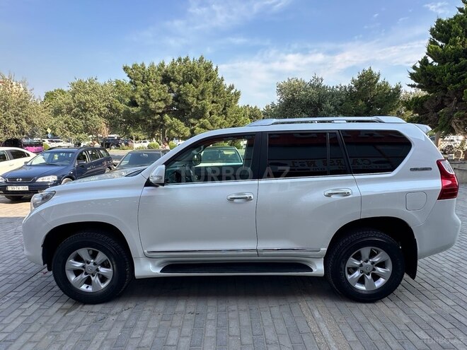 Toyota Land Cruiser Prado-7