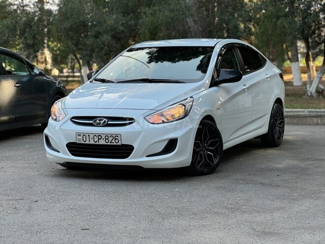 Hyundai Accent 2015, 213,000 km - 1.6 l - Bakı