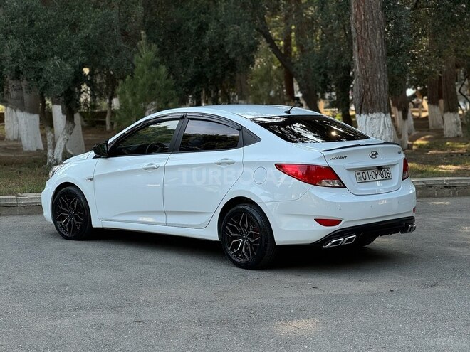 Hyundai Accent 2015, 213,000 km - 1.6 l - Bakı