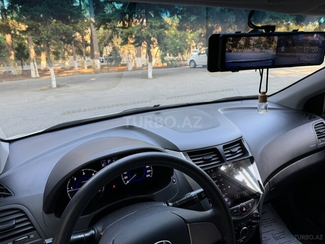 Hyundai Accent 2015, 213,000 km - 1.6 l - Bakı