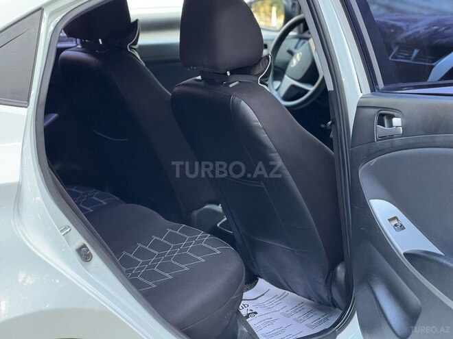 Hyundai Accent 2015, 213,000 km - 1.6 l - Bakı