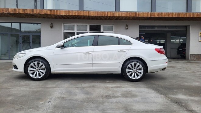 Volkswagen Passat CC-4