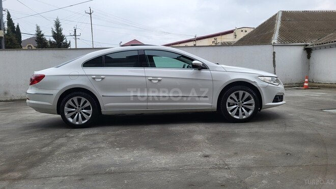 Volkswagen Passat CC-3