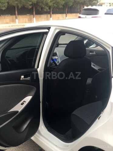 Hyundai Accent 2013, 221,450 km - 1.6 l - Bakı